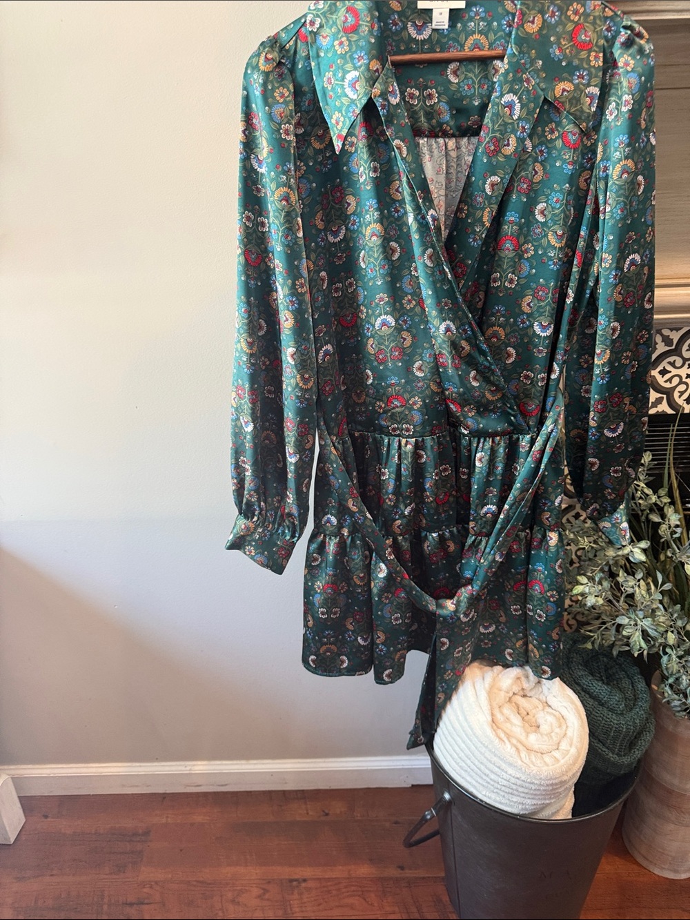 Emerald Floral Wrap Tiered Dress with Self-Tie Waist - Picture 11 of 11